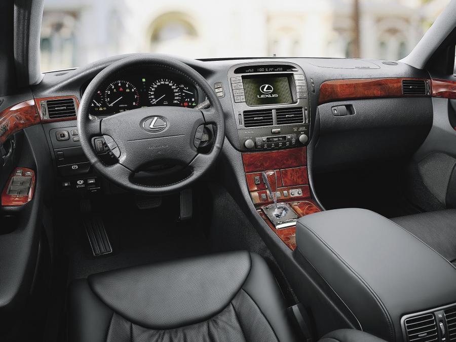  Lexus LS430 2003 года  (EU) (фото 16 из 16)